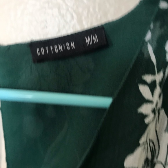 Floral Printed Romper - Picture 3 of 4